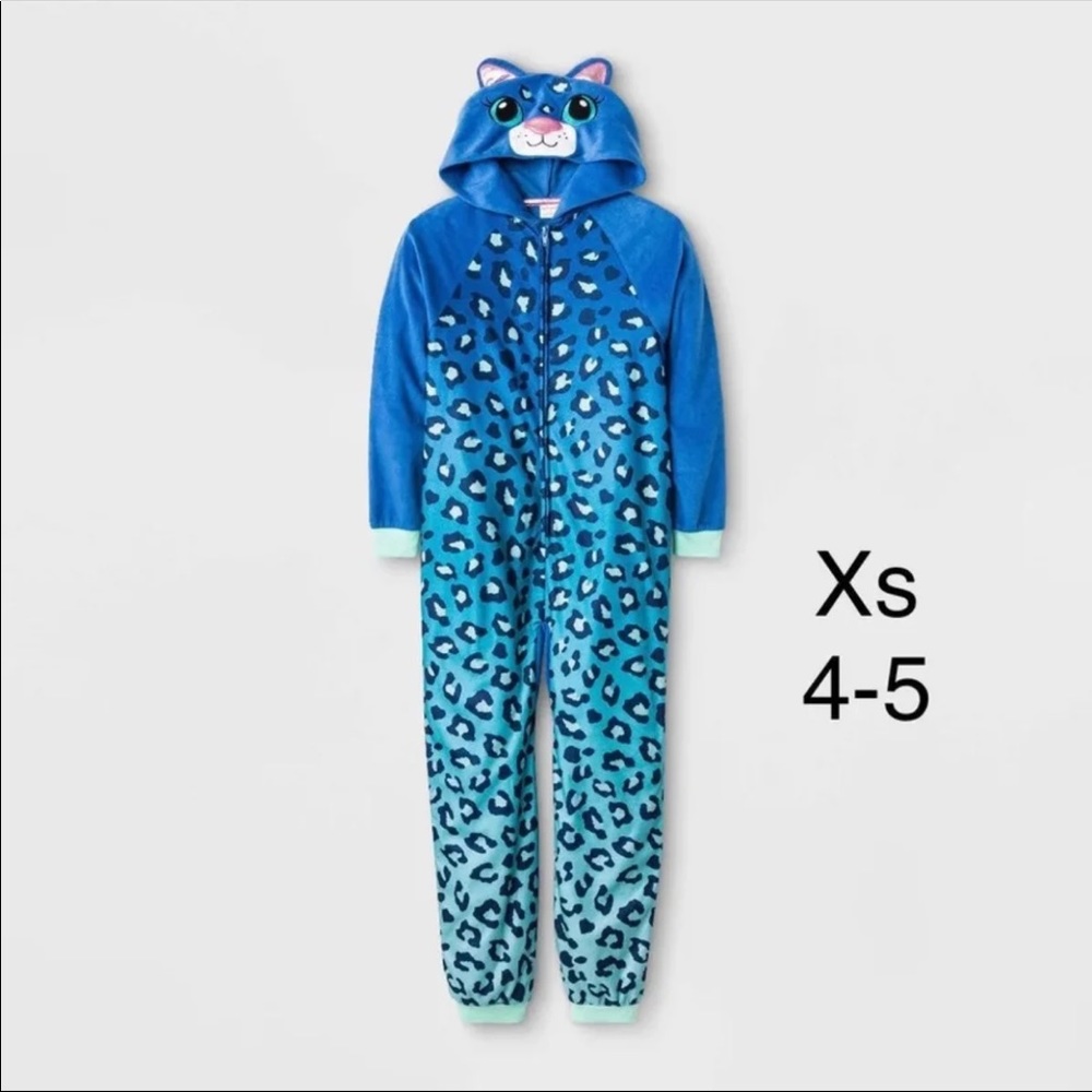 Cat & jack girls pajama onesie xsmall 4-5